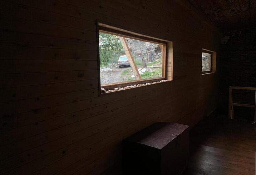 פנסיון Eno Grand