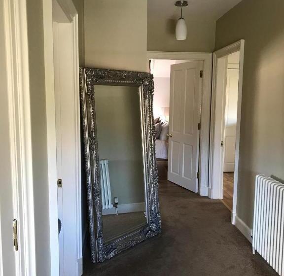 بنسيون Gate Lodge At Lough Erne Golf Village