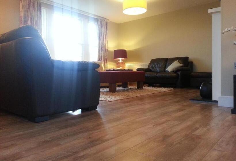 بنسيون Gate Lodge At Lough Erne Golf Village