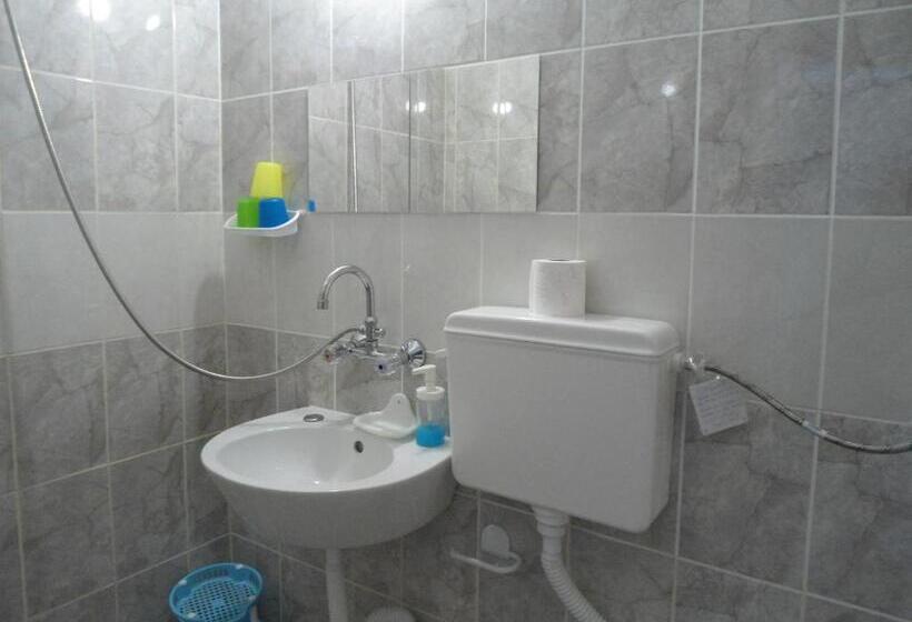 Пансион Granichar 3 Surfa