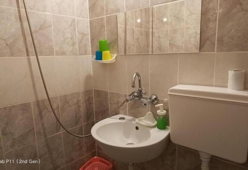 Пансион Granichar 3 Surfa