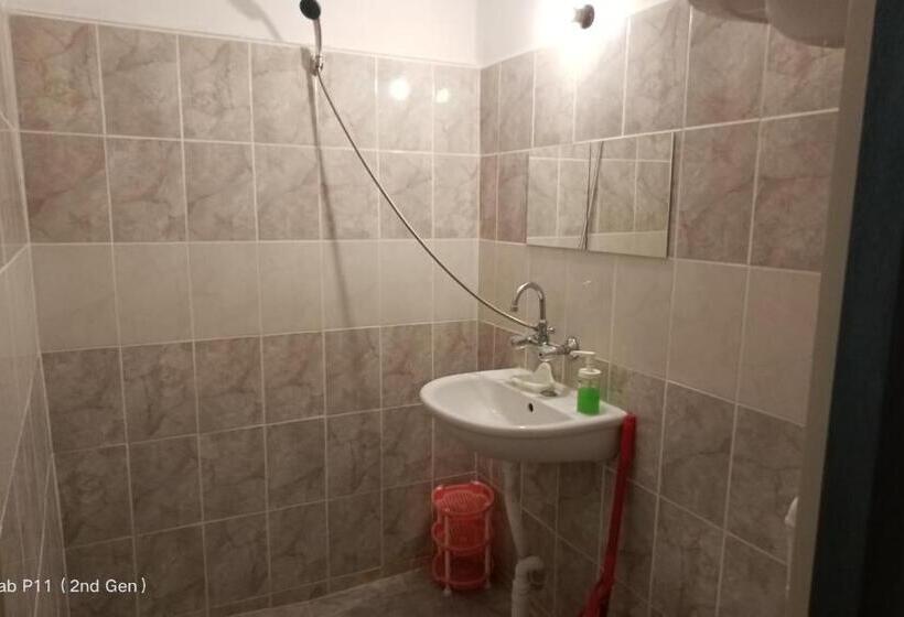 Пансион Granichar 3 Surfa