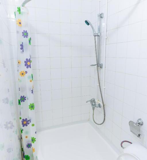 بنسيون Lion B&b