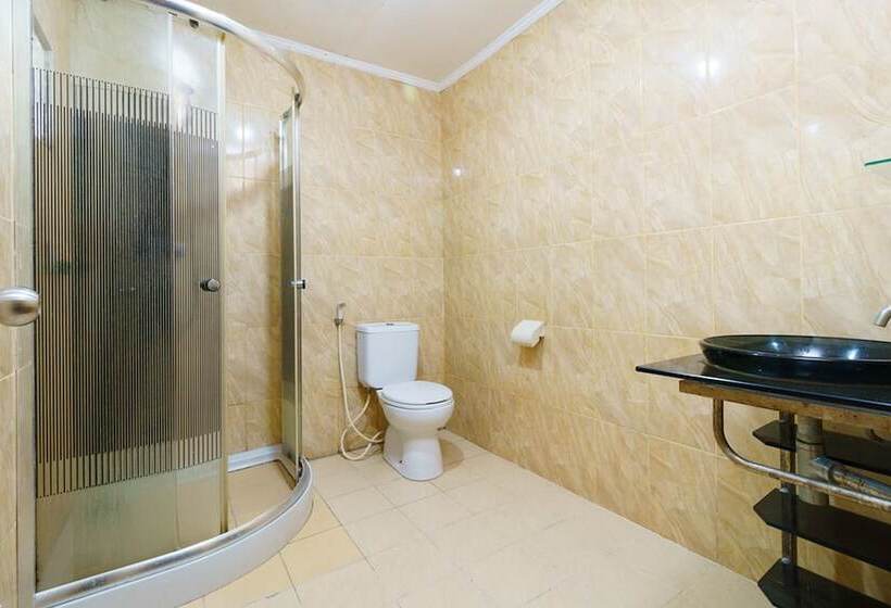 פנסיון Reddoorz @ Jalan Lintas Sumatera Lahat