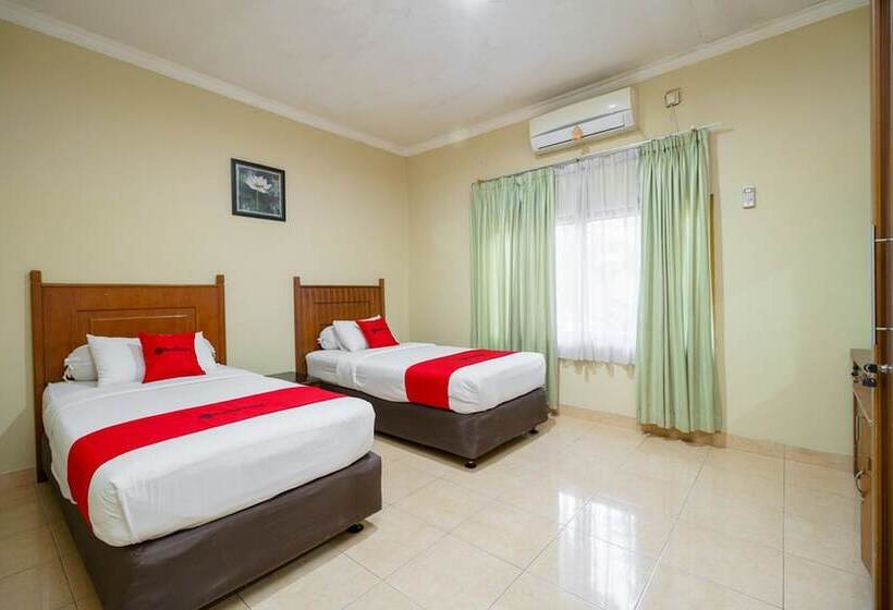 بنسيون Reddoorz @ Jalan Lintas Sumatera Lahat