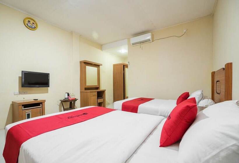 بنسيون Reddoorz @ Jalan Lintas Sumatera Lahat