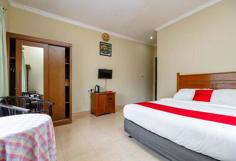 بنسيون Reddoorz @ Jalan Lintas Sumatera Lahat