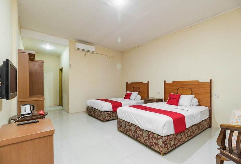 פנסיון Reddoorz @ Jalan Lintas Sumatera Lahat