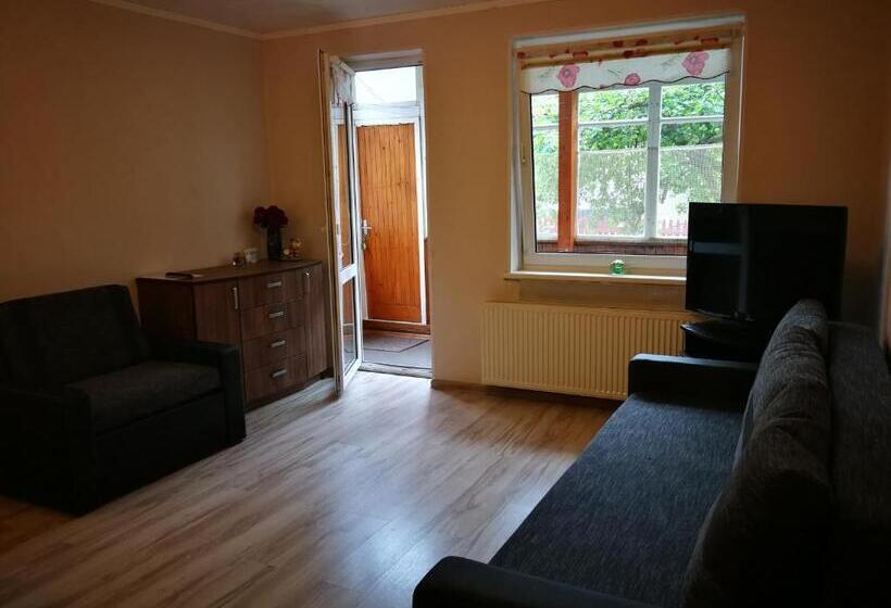 پانسیون Svečių Namai Pervalkoje