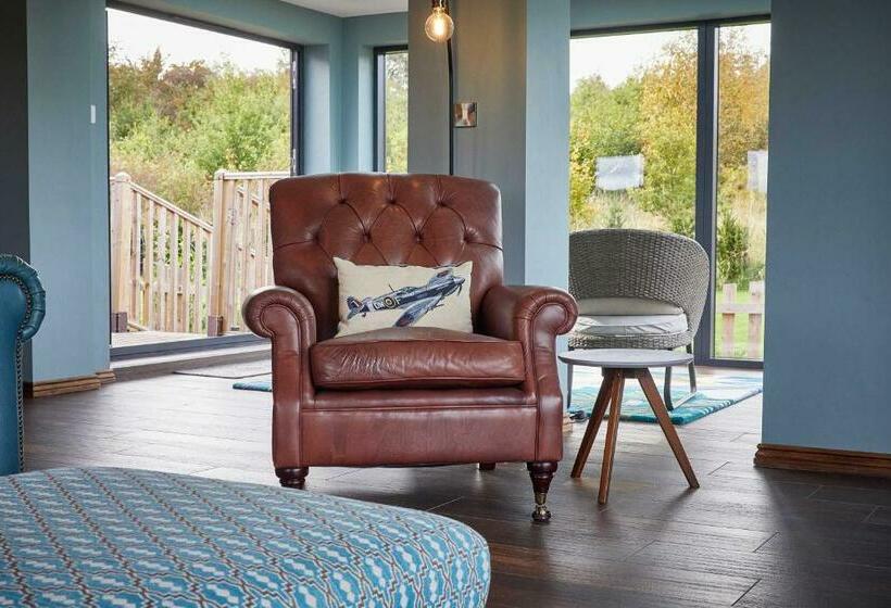 بنسيون Woodland Barn