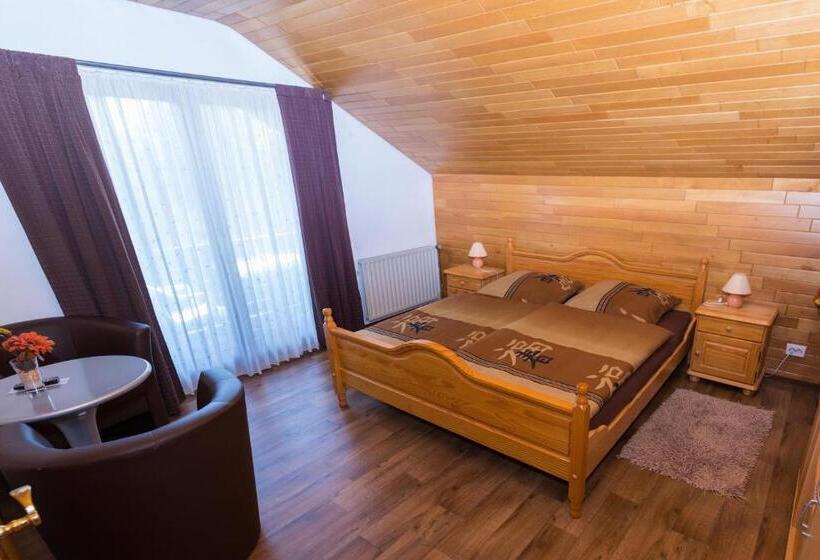 펜션 Grünes Paradies  Garni