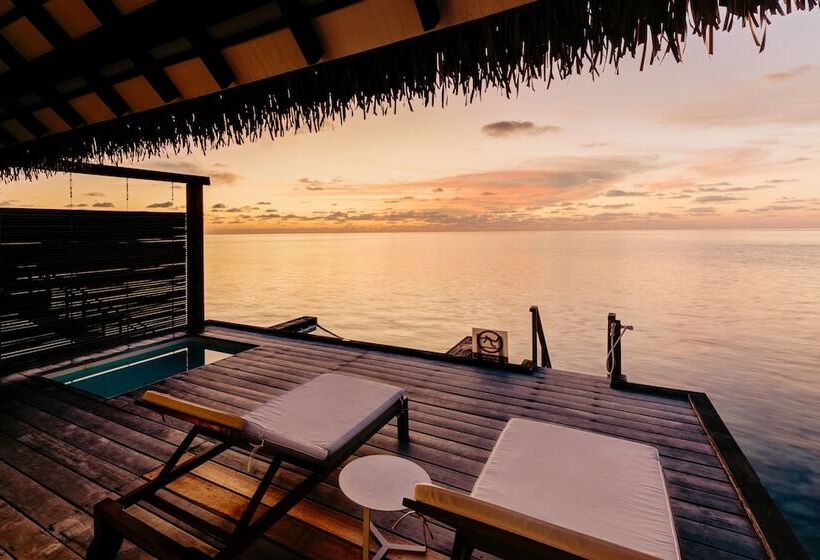 Resort Cinnamon Velifushi Maldives