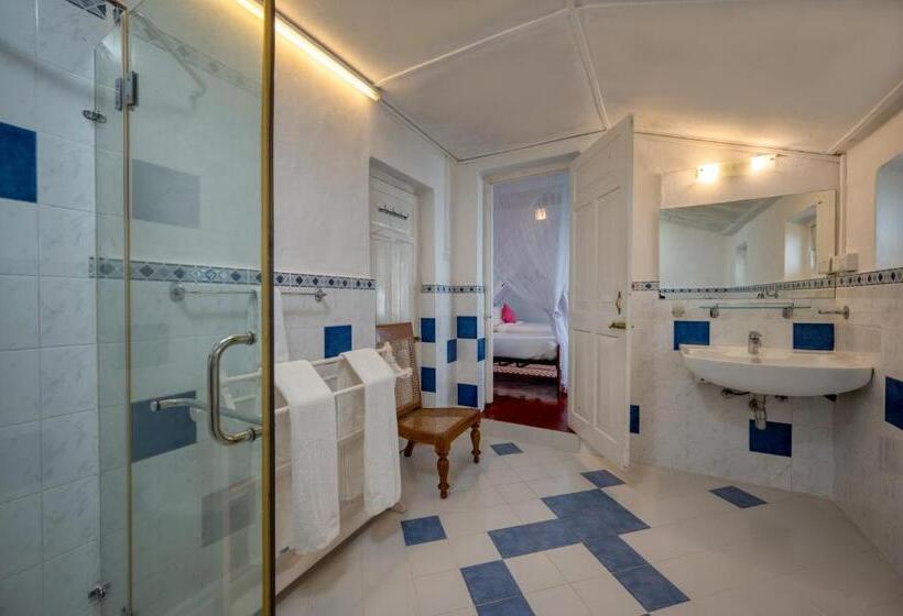 אתר נופש Kelburne Estate