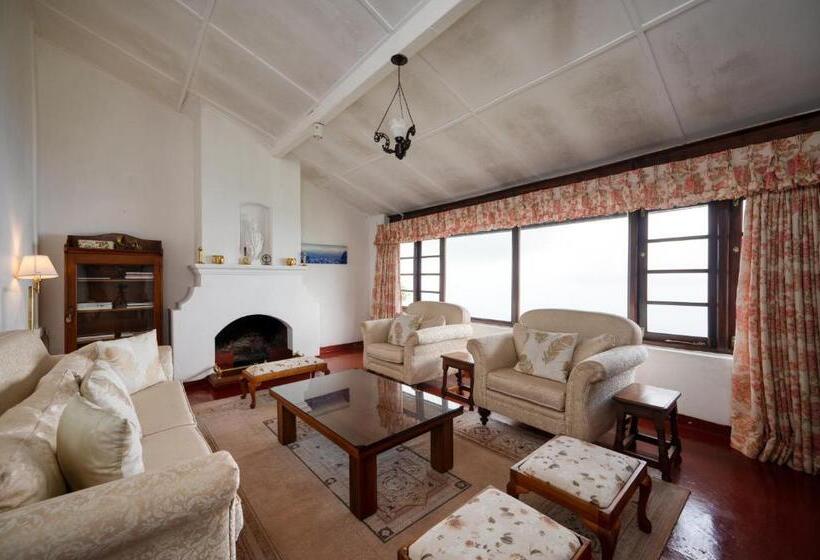 אתר נופש Kelburne Estate