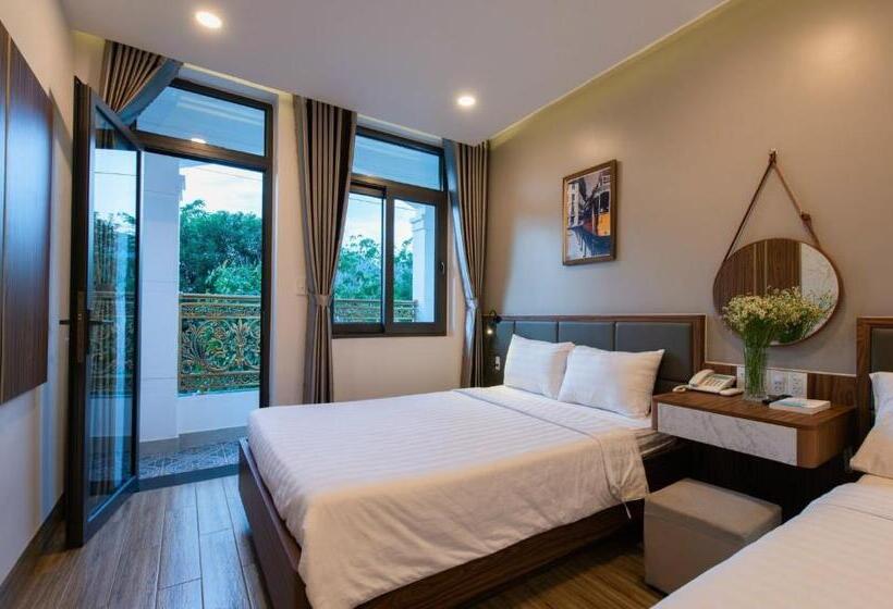 West Lake Hotel Near Bai Dai Beach