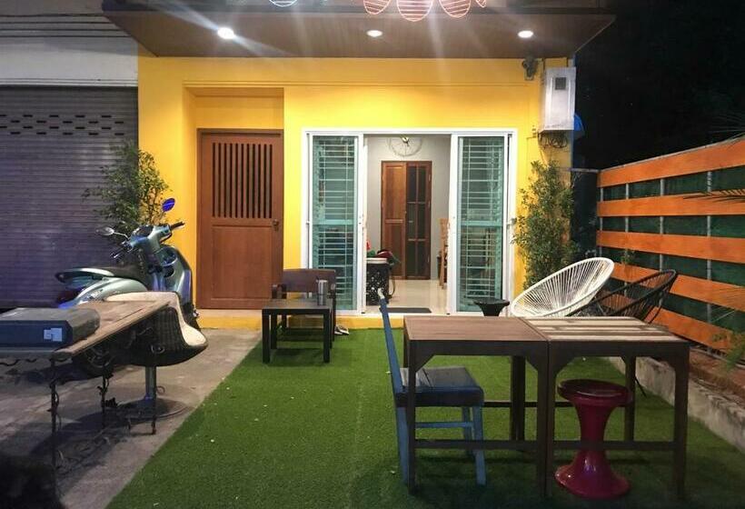 호스텔 A Title Guestel Jomtien