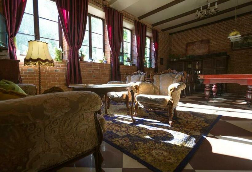 هاستل Akmenių Dvaras