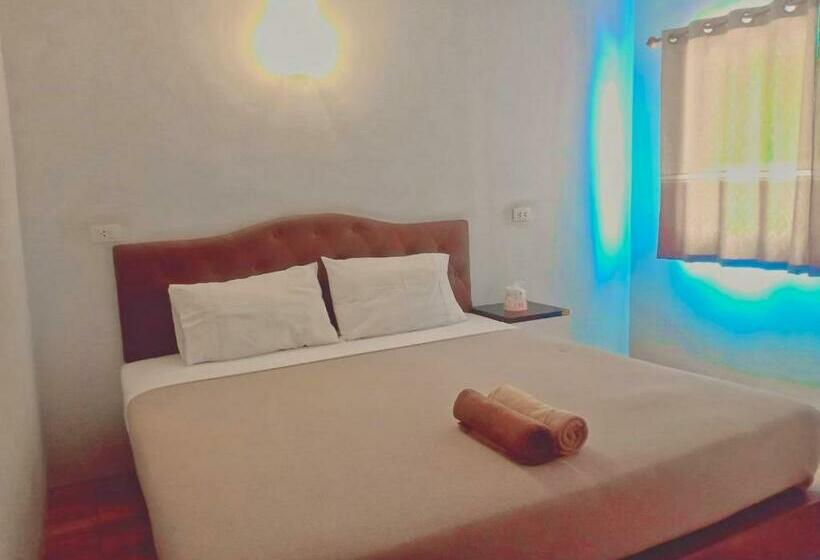 הוסטל Boodsarin