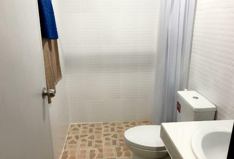 הוסטל Boodsarin