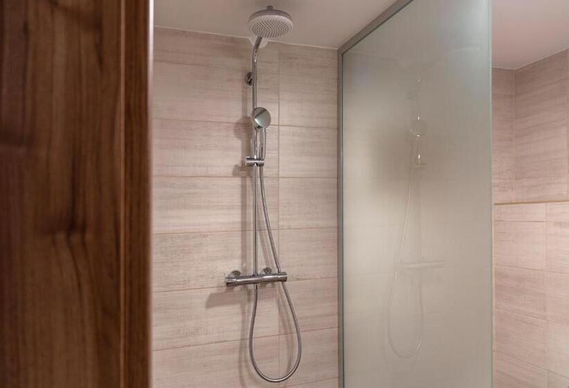 هاستل Vila Marin