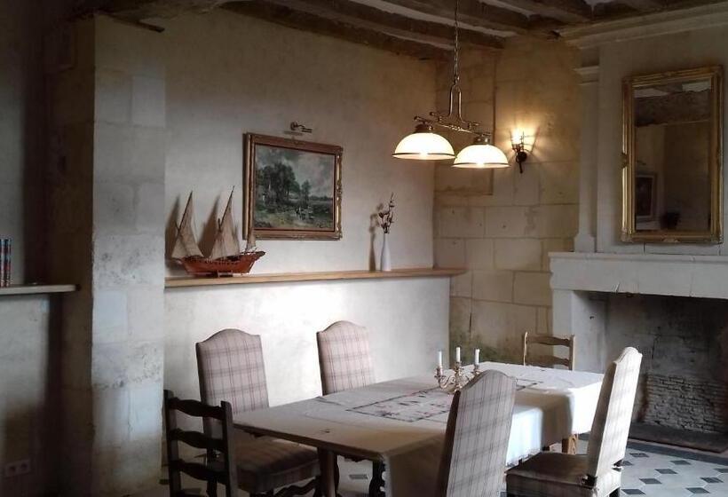 צימר Manoir De La Fontaine Du Chêne