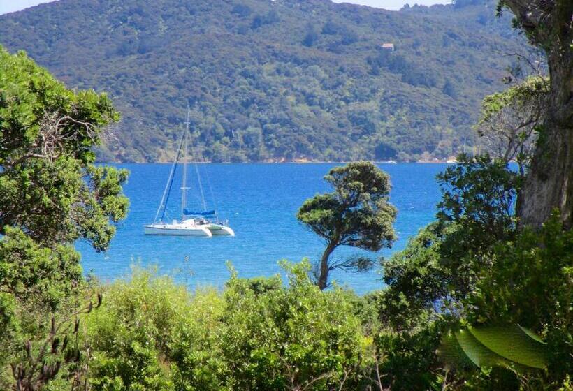 تختخواب و صبحانه Mulberry Grove Retreat