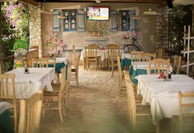 Folie Marine Beach Hotel Club