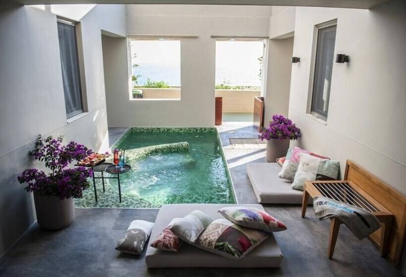 Folie Marine Beach Hotel Club