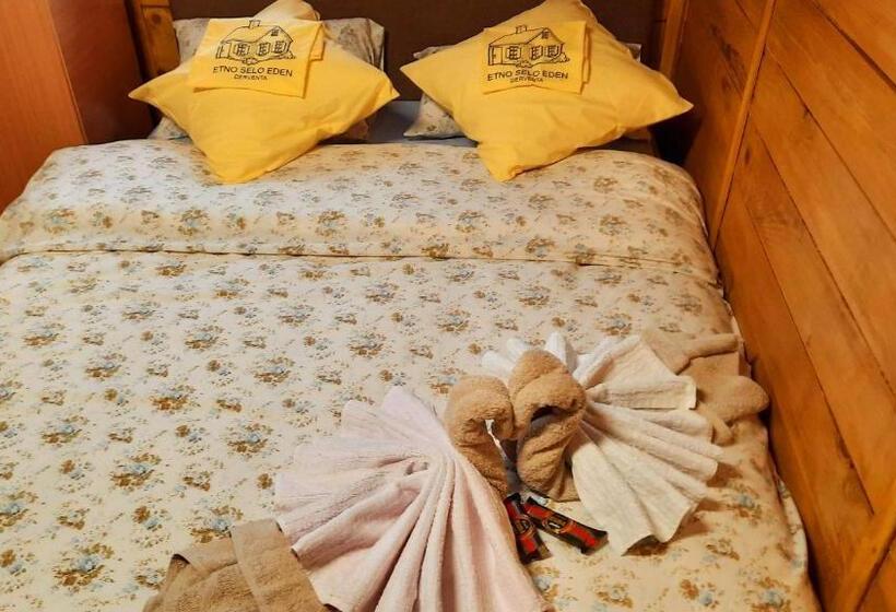 هتل کپسول Etno Selo Eden