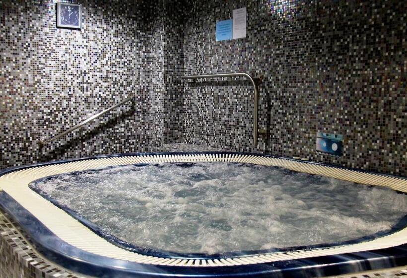 هتل Ignalinos Sporto Ir Pramogų Centras