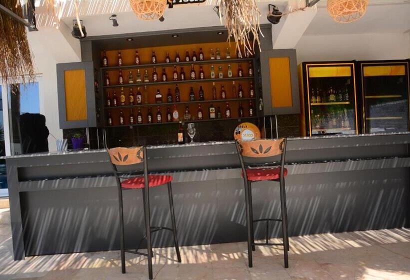 فندق Marla Sui̇t