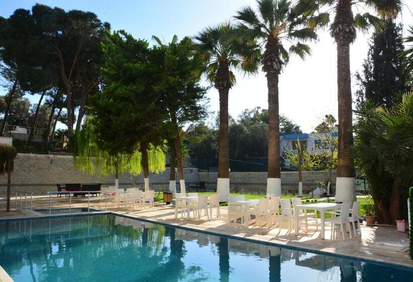 فندق Marla Sui̇t