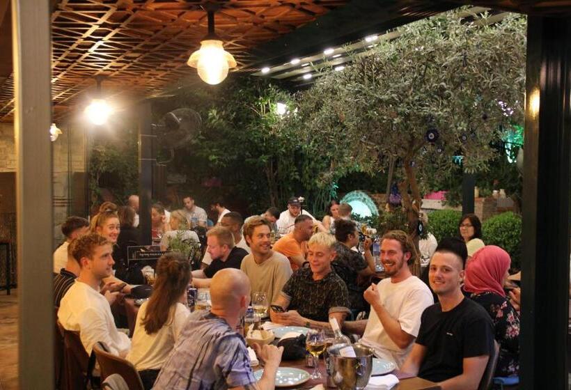 בית מלון כפרי Olive Garden Suite