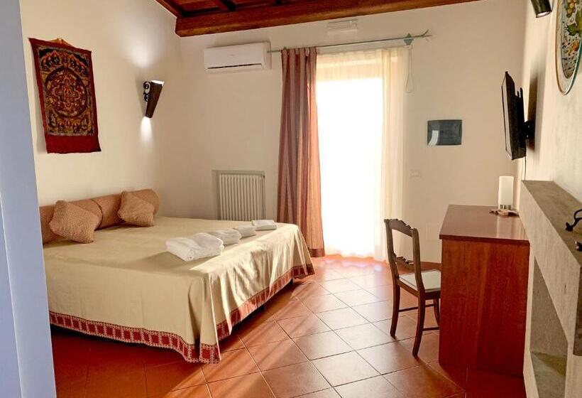 בית מלון כפרי Resort Fonte Vulci