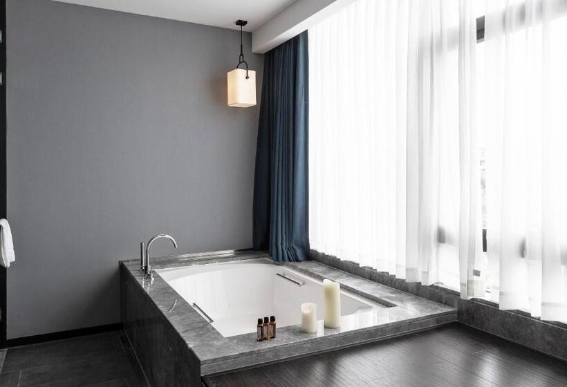 בית מלון כפרי The Lucid Hangzhou Xixi Wetland