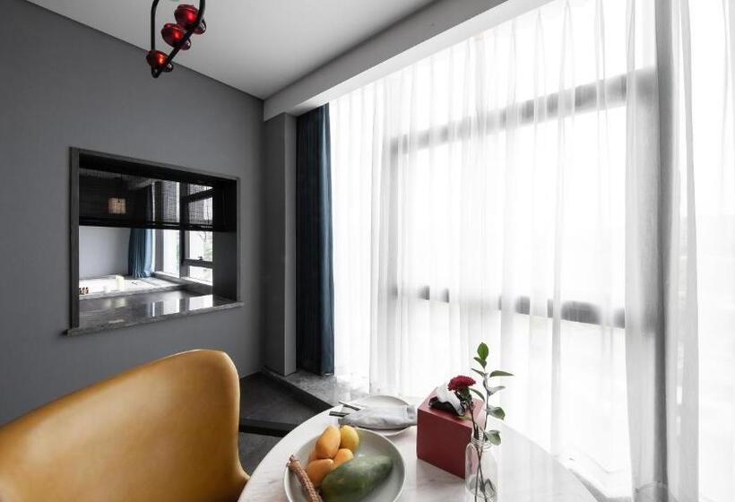 בית מלון כפרי The Lucid Hangzhou Xixi Wetland