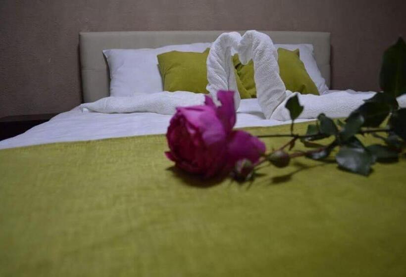 مُتل Etno Restoran Ranc