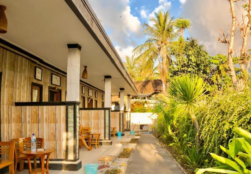 פנסיון Doubleg Guest House