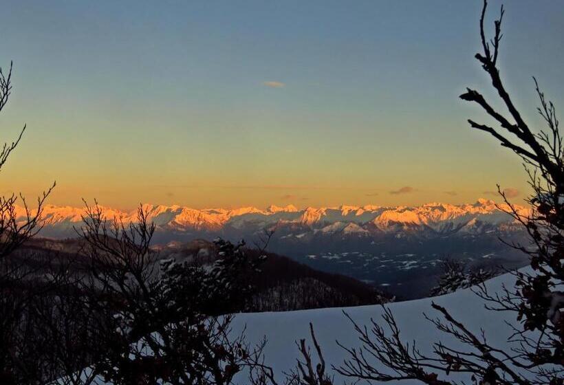 پانسیون Gostilna Tratnik