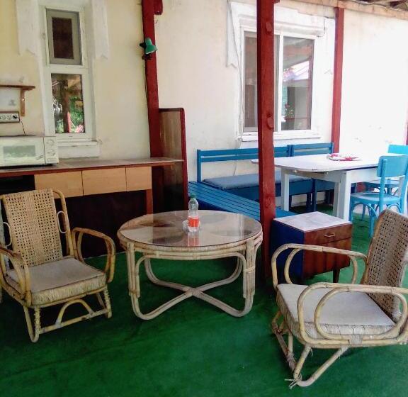 膳宿费 Granichar 2 Boats