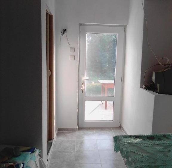 ペンション Granichar 2 Boats