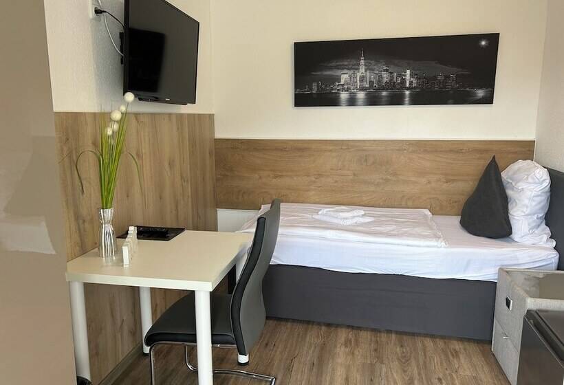 펜션 Gästehaus Estenfeld Bei Würzburg 24 H