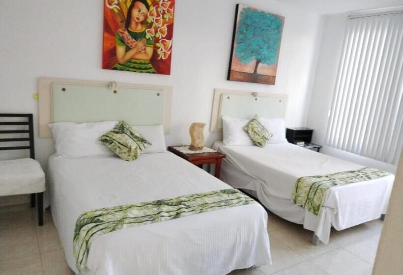 פנסיון Hospedaje Familiar