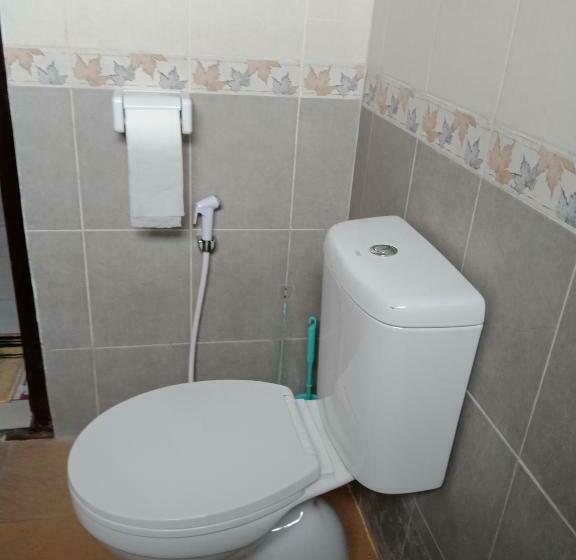 بنسيون Ibu Ana Homestay