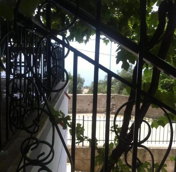 Пансион Joni S House