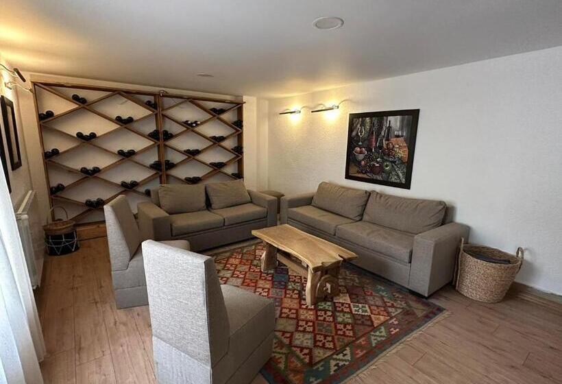 پانسیون Karse