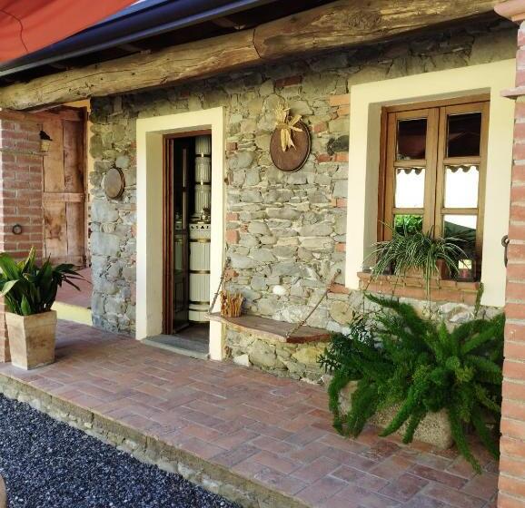 펜션 La Cascina Di Anna