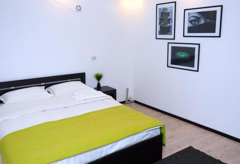 پانسیون Prime Time Guest House