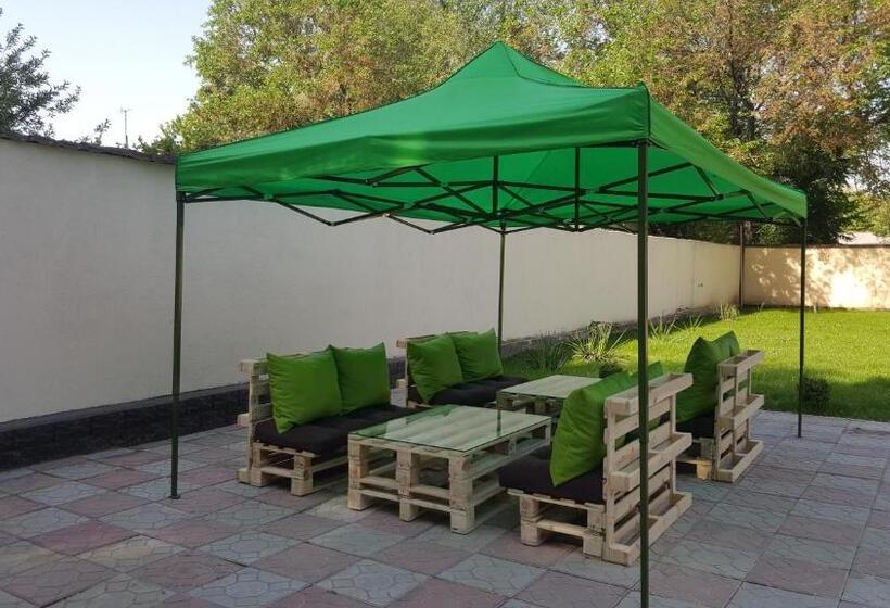 پانسیون Prime Time Guest House