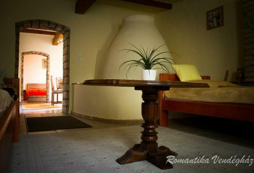 بنسيون Romantika Vendégház